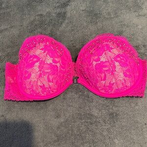 PINK Victoria's Secret Hot Pink Lace Bra
